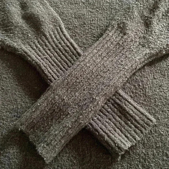 Anthropologie  Sweater - Picture 7 of 7